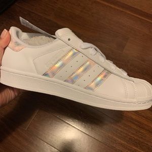 Adidas Superstar J